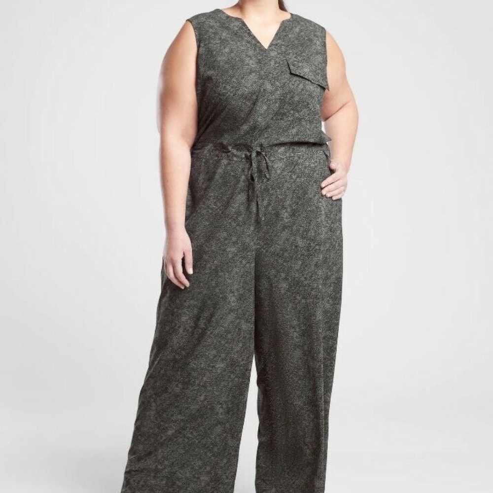 NWT ATHLETA Topanga Printed Jumpsuit Viper Black 1X